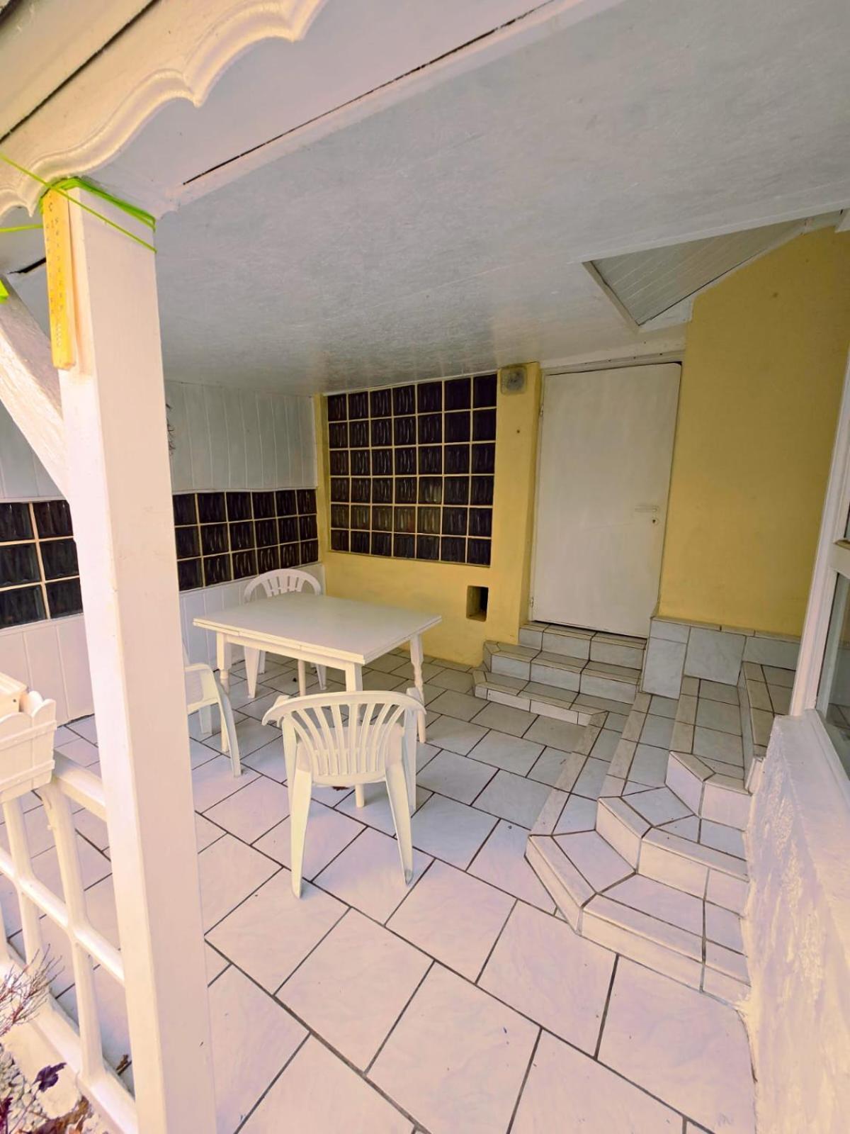 B&R Ferienhaus In Der Naehe Des Flughafens Nuremberga Exterior foto
