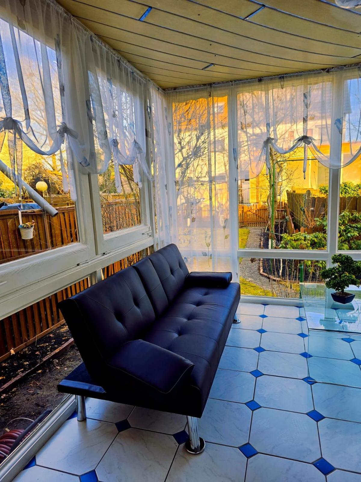 B&R Ferienhaus In Der Naehe Des Flughafens Nuremberga Exterior foto