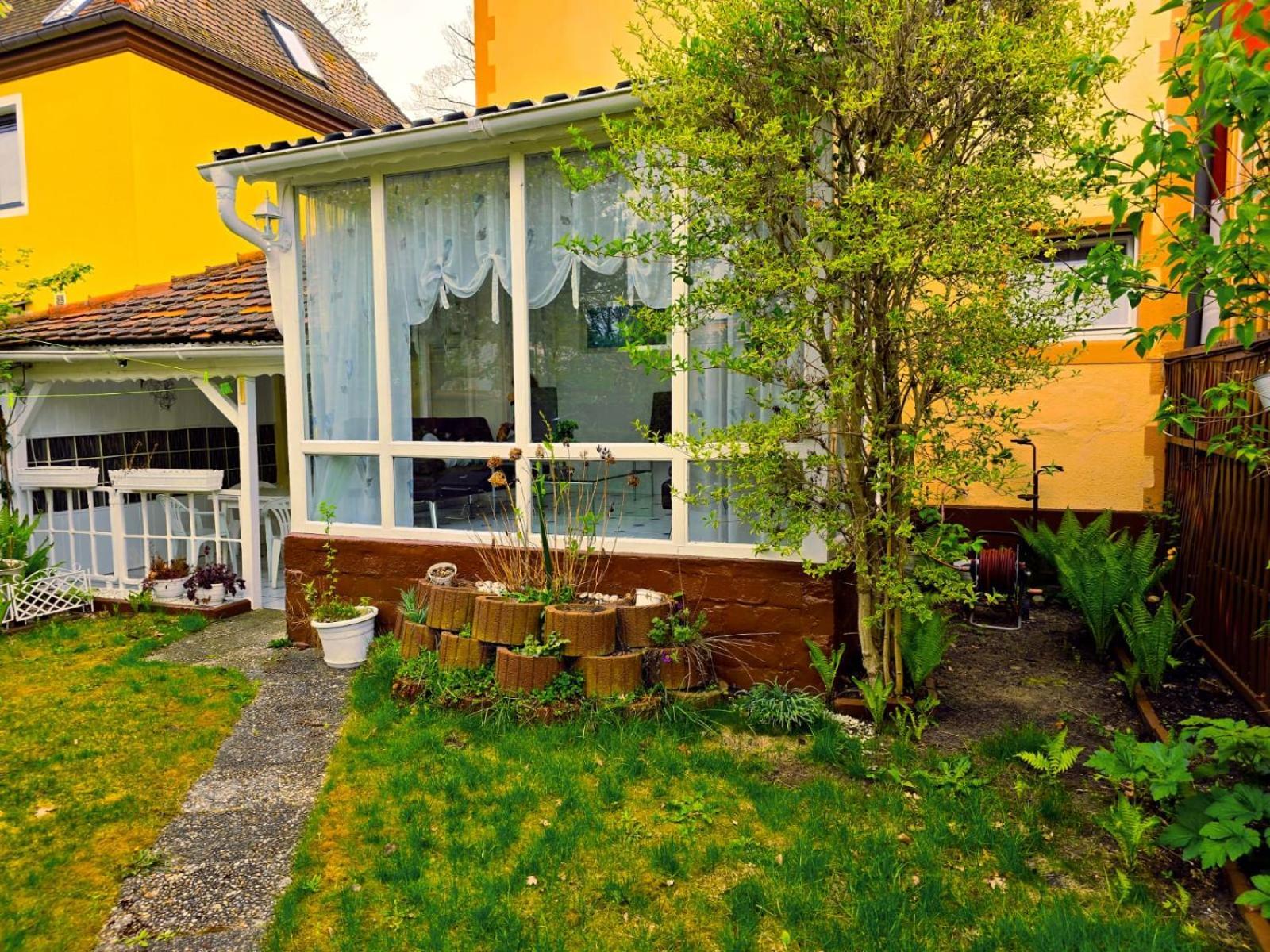 B&R Ferienhaus In Der Naehe Des Flughafens Nuremberga Exterior foto